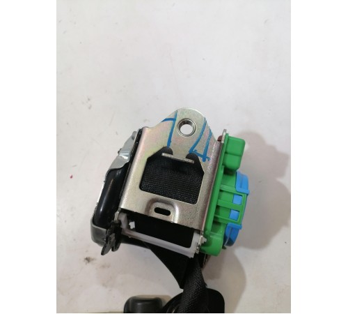 Ремень безопасности передний левый