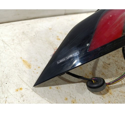 Фонарь задний левый