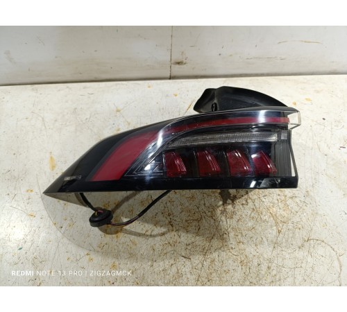 Фонарь задний левый