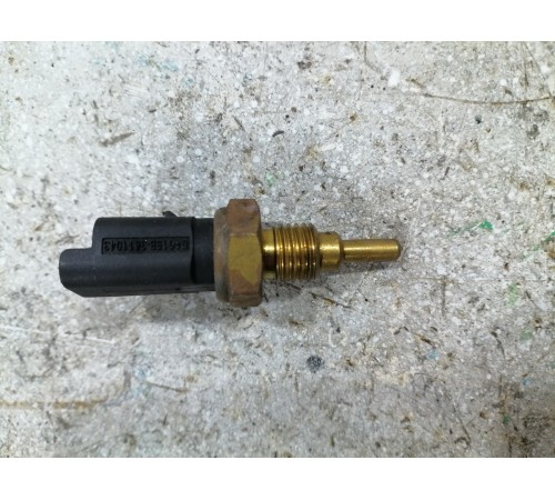 Датчик температуры охлаждающей жидкости