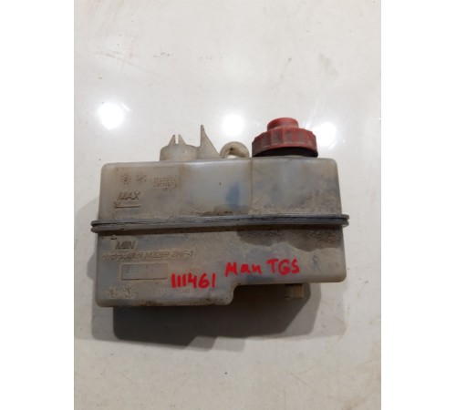 Бачок главного цилиндра сцепления