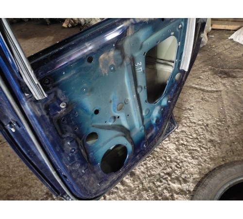 Дверь(задняя правая)