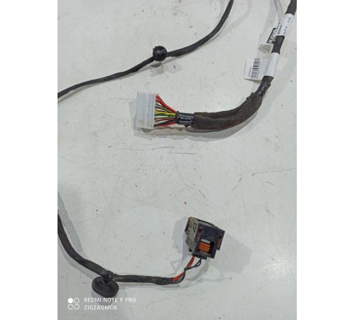 Электропроводка двери (задняя левая)