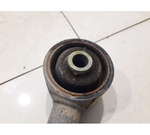 Рычаг подвески (задний, левый)