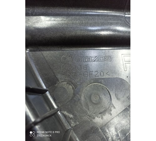 Пластик дверной карты передний левый