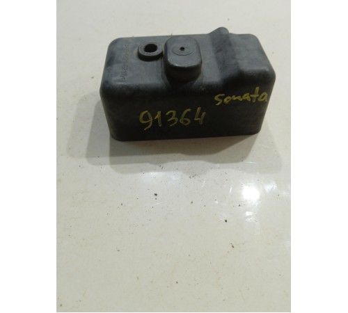 Накладка (заглушка) клапана кондиционера