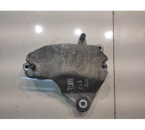 Кронштейн опоры двигателя