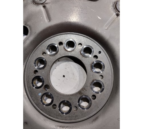 Маховик двигателя