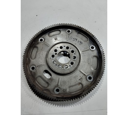 Маховик двигателя