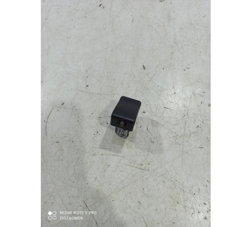 Форсунка омывателя лобового стекла