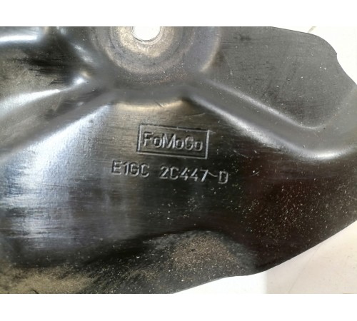 Пыльник тормозного дика передний левый