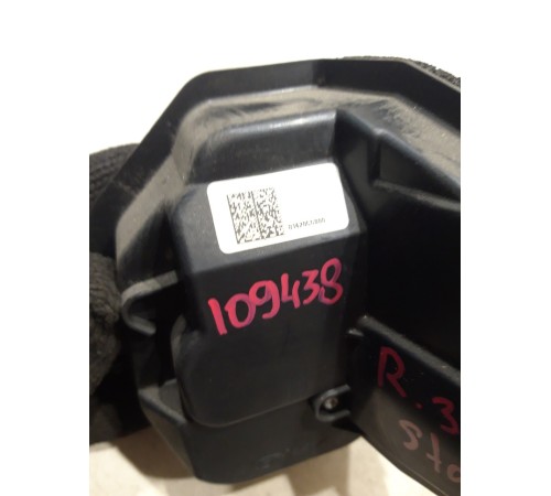 Замок правой сдвижной двери задний