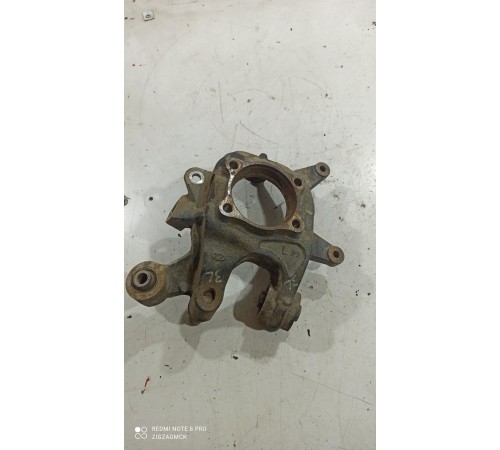 Кулак поворотный(задний левый)