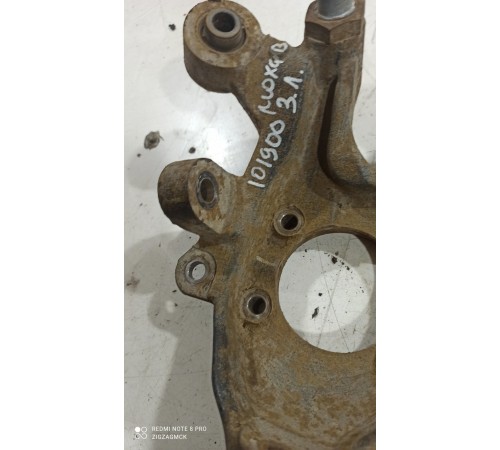 Кулак поворотный(задний левый)