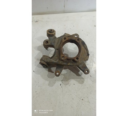 Кулак поворотный(задний левый)