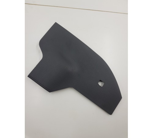 Накладка центральной консоли левая