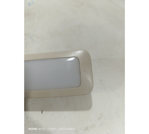 Плафон внутреннего освещения салона задний левый