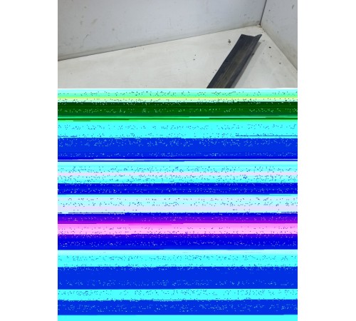 Уплотнитель двери(передний левый)