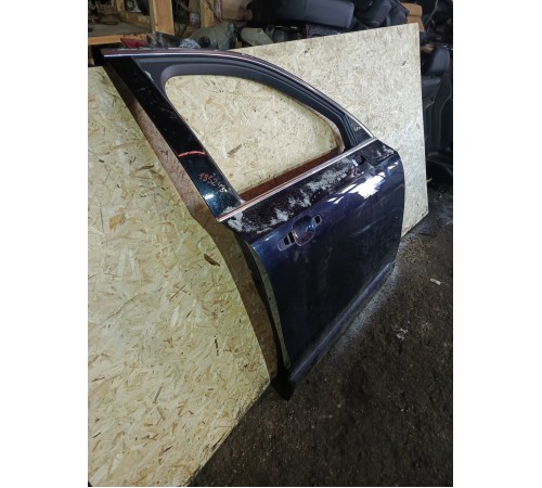 Дверь передняя правая