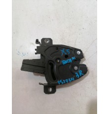 Замок крышки багажника правый