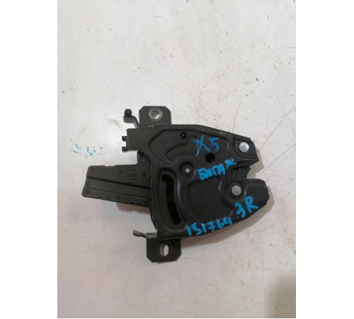 Замок крышки багажника правый