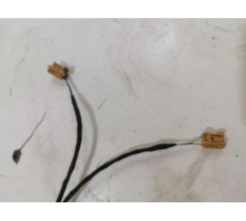 Электропроводка обшивки двери