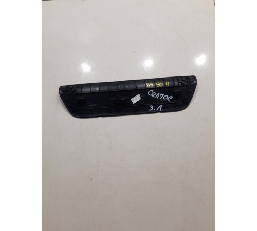 Накладка порога (задняя левая)