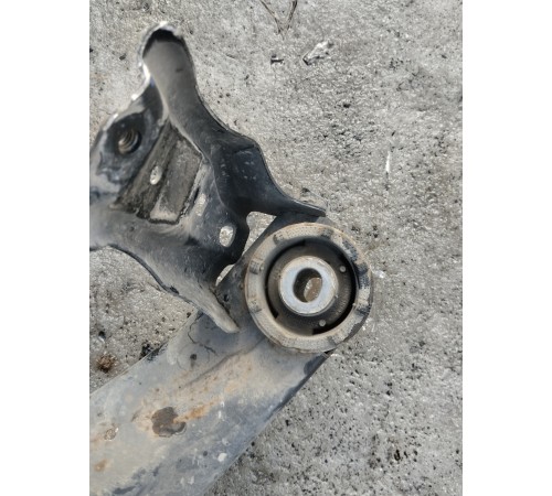 Балка подвески задняя (подрамник)