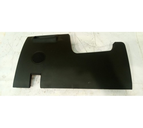 Накладка торпеды левая в ноги