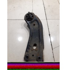 Рычаг подвески(задний правый)