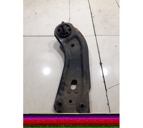 Рычаг подвески(задний правый)