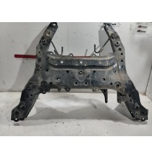 Балка подвески передняя (подрамник)