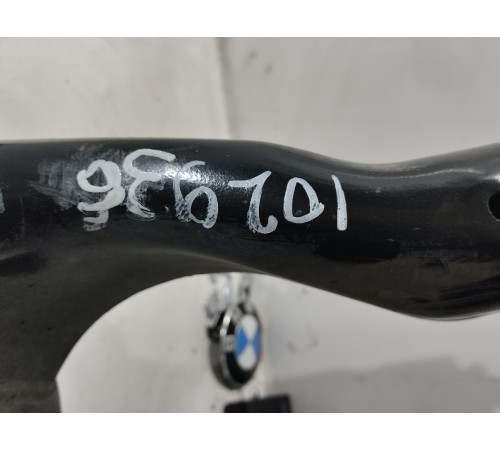 Балка подвески передняя (подрамник)