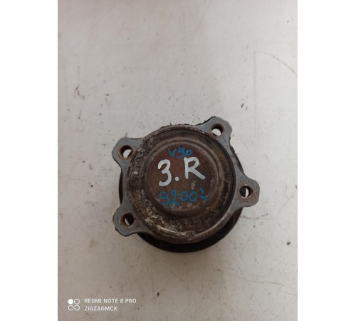 Ступица (задняя, правая)