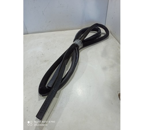 Уплотнитель двери