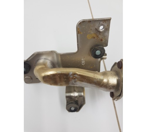 Трубка системы охлаждения металлическая 