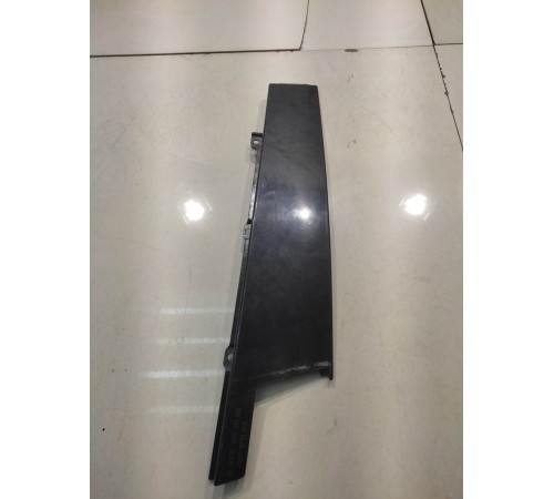 Накладка двери(передняя левая наружняя)