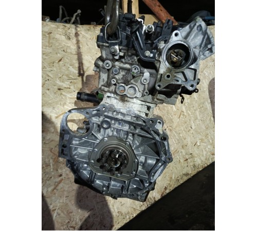 Двигатель в сборе