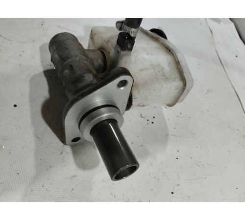 Главный тормозной цилиндр