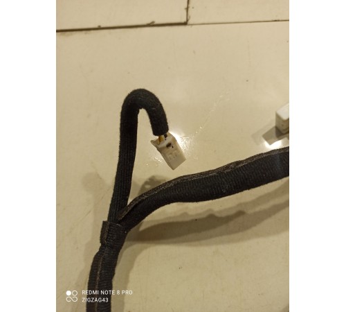 Электропроводка обшивки двери(передняя левая)