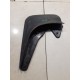 Брызговик (передний, правый)