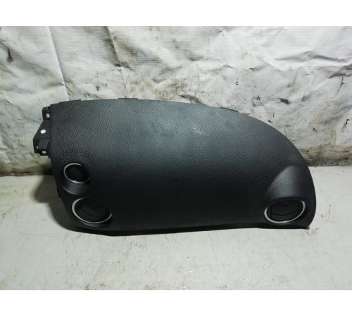 Подушка безопасности пассажира