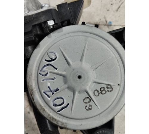 Моторчик стеклоподъемника (задний левый)