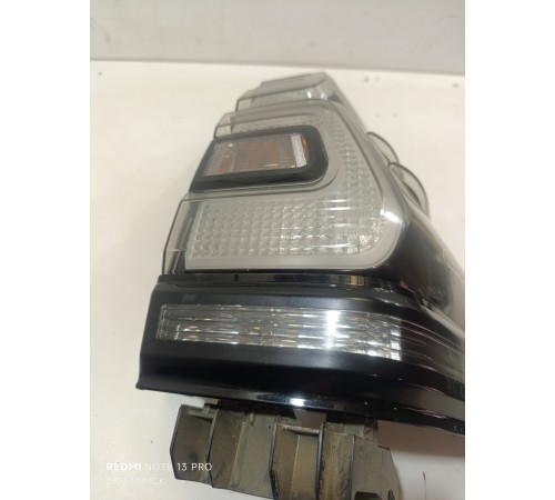 Фонарь задний правый