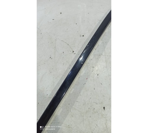 Молдинг лобового стекла(левый)