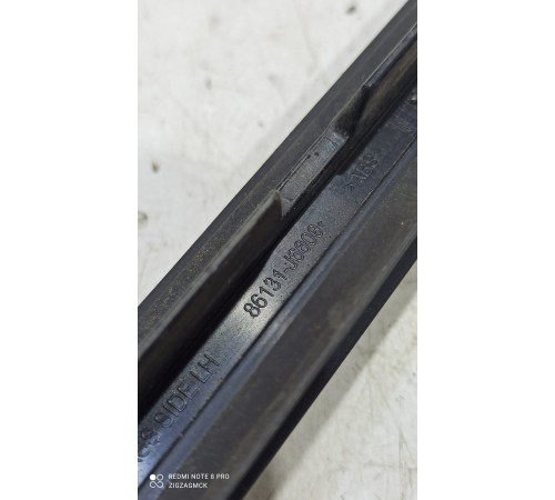 Молдинг лобового стекла(левый)