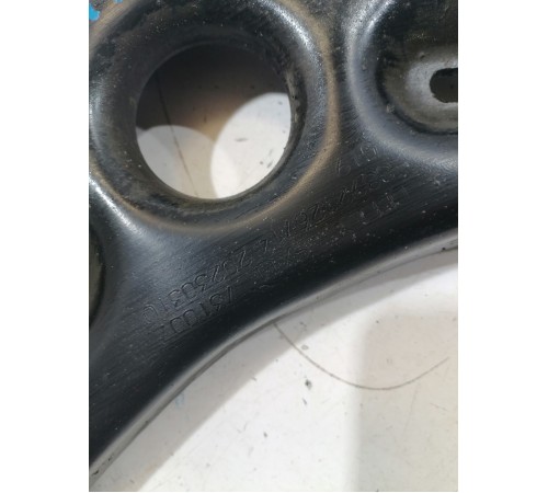 Рычаг подвески передний правый