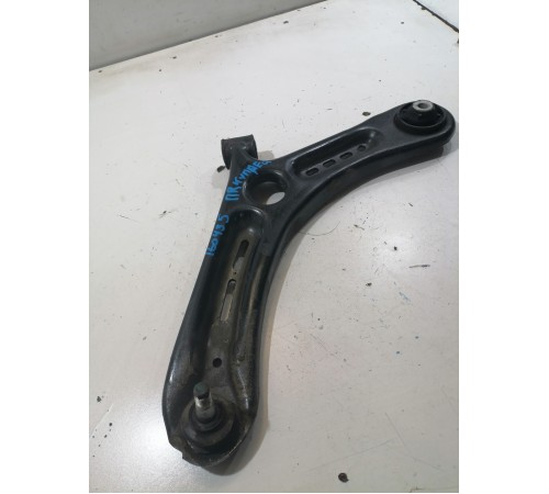 Рычаг подвески передний правый