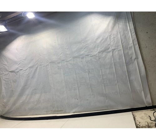 Молдинг (правый)