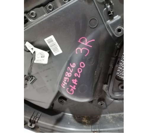 Обшивка двери задняя правая